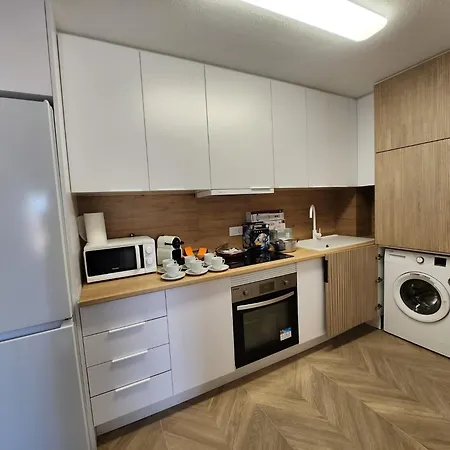 Apartamento Reformado Apartment *